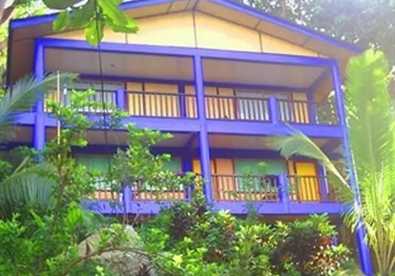 Dive Link Resort