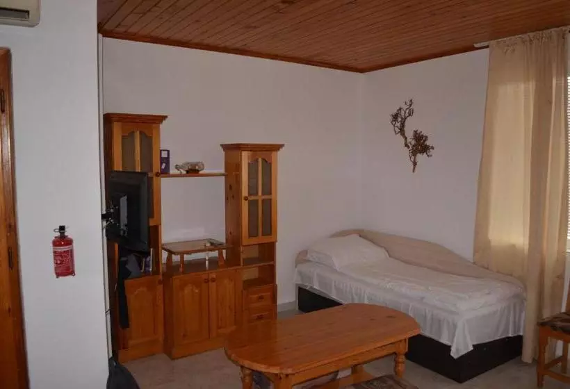 Fotos del hotel Bravo 1 Apartments:  13