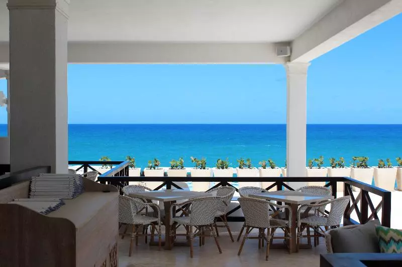 Fotos del hotel Ocean Village Deluxe:  13