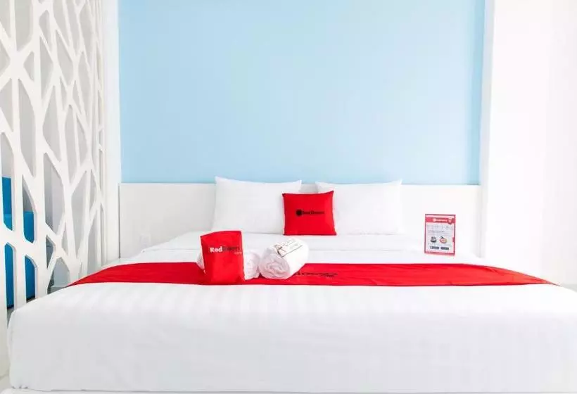 Fotos del hotel Reddoorz Plus Near Nguyen Hue Walking Street:  14