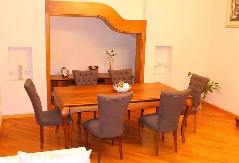 Fotos del hotel Sapphire Zagulba:  3